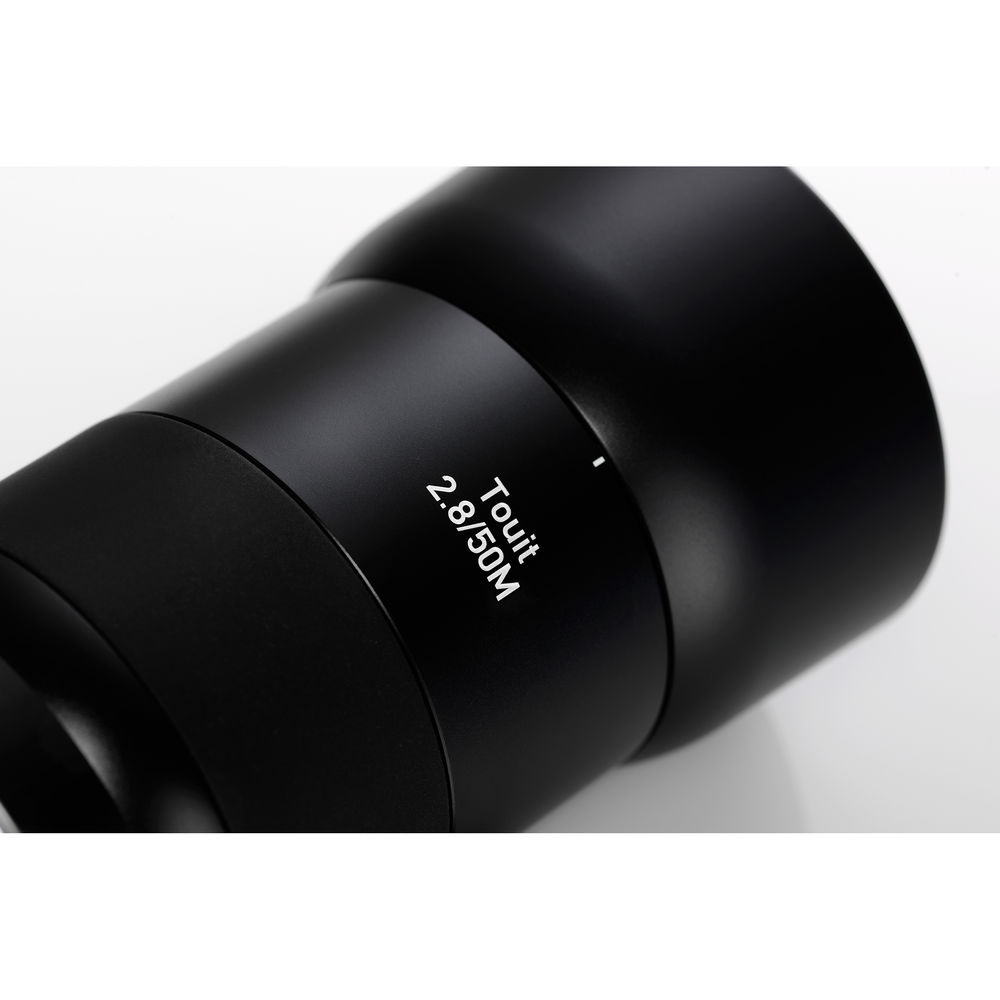 Ống kính Zeiss Touit 50mm F2.8 Macro ngàm Sony E